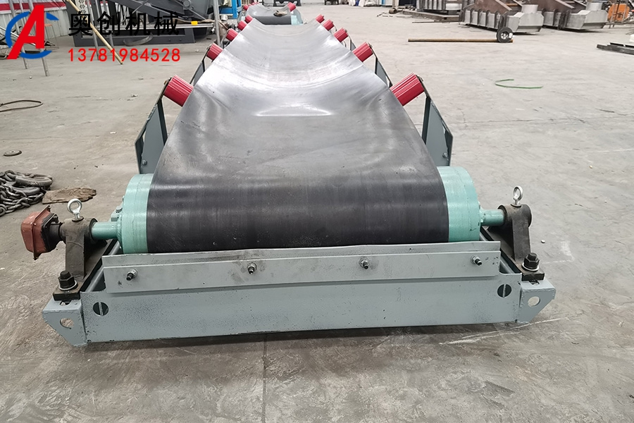 膠帶帶(dài)式輸送機 膠帶(dài)帶式輸送(sòng)機